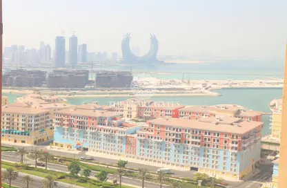 Apartment - 1 Bedroom - 2 Bathrooms for rent in East Porto Drive - Porto Arabia - The Pearl Island - Doha