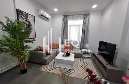 Apartment - 1 Bedroom - 2 Bathrooms for rent in Al Sadd - Al Sadd - Doha