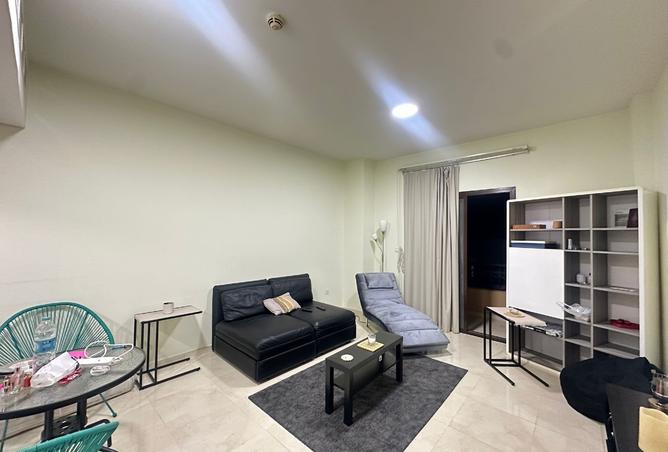 1002042 - Property Image 2