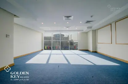 مساحات مكتبية - استوديو - 2 حمامات للايجار في الهلال - الهلال - الدوحة