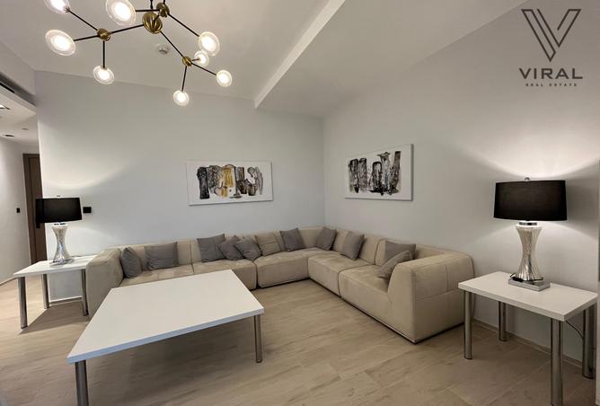 882084 - Property Image 2