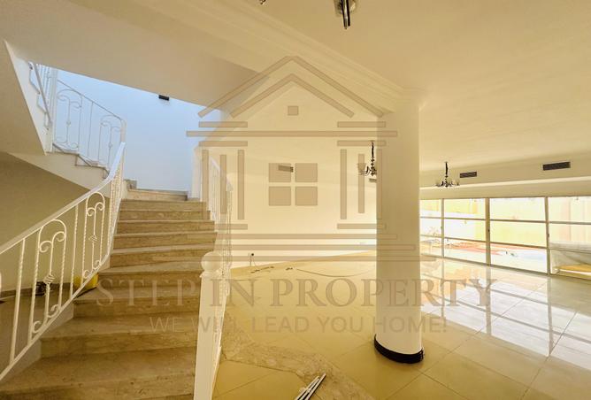 968400 - Property Image 3