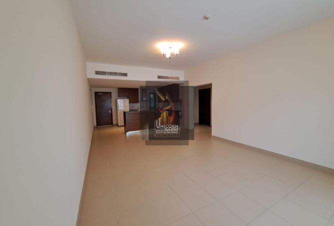 1006118 - Property Image 2