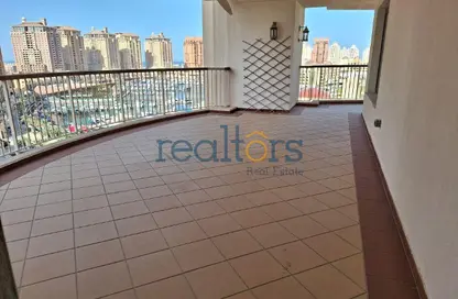 Apartment - 2 Bedrooms - 3 Bathrooms for rent in East Porto Drive - Porto Arabia - The Pearl Island - Doha