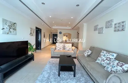 Apartment - 1 Bedroom - 2 Bathrooms for rent in East Porto Drive - Porto Arabia - The Pearl Island - Doha