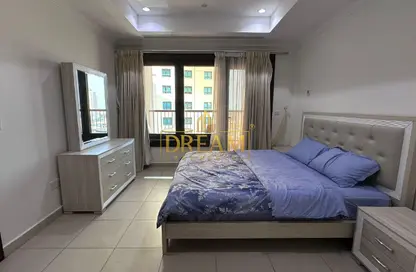 Apartment - 2 Bedrooms - 2 Bathrooms for rent in Marina Gate - Porto Arabia - The Pearl Island - Doha