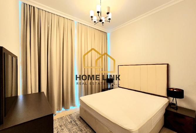 982096 - Property Image 2