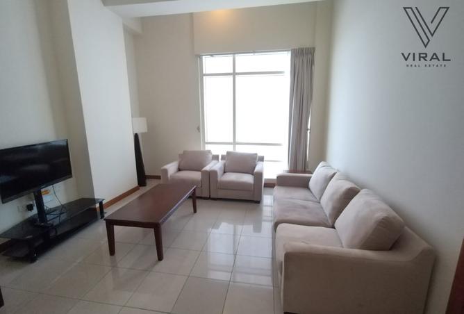 876216 - Property Image 3