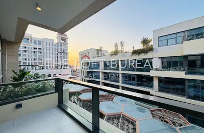 Apartment - 1 Bedroom - 2 Bathrooms for rent in Crystal Residence - Gewan Island - The Pearl Island - Doha