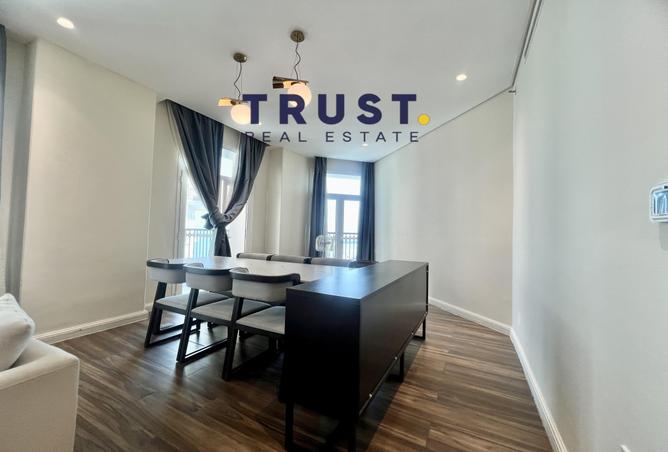 963698 - Property Image 2