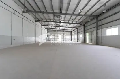 Warehouse - Studio - 7+ Bathrooms for rent in Industrial Area 5 - Industrial Area - Industrial Area - Doha