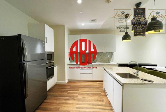 998579 - Property Image 2