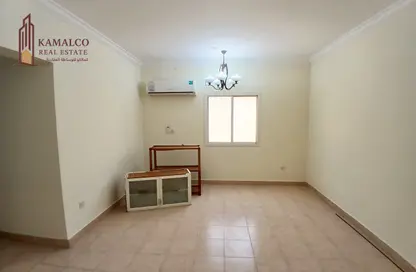 Apartment - 2 Bedrooms - 3 Bathrooms for rent in Old Airport Road - Doha