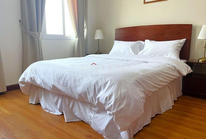 909902 - Property Image 3