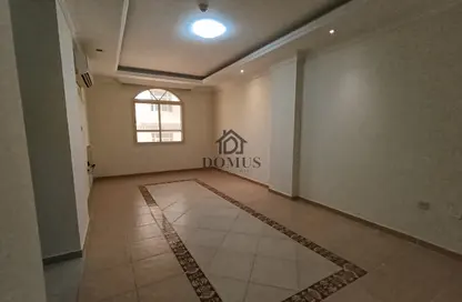Apartment - 2 Bedrooms - 2 Bathrooms for rent in Al Zubair Bakkar Street - Al Sadd - Doha