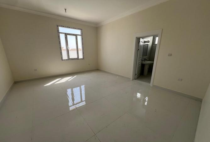 935675 - Property Image 3