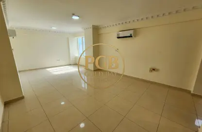 شقة - 3 غرف نوم - 3 حمامات للايجار في منتزه 13 - المنتزه - الدوحة