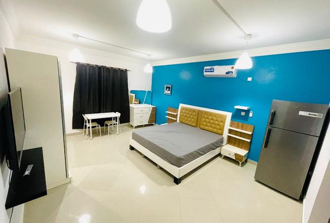 987592 - Property Image 3