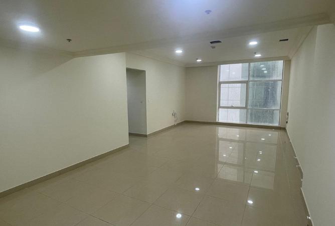 997444 - Property Image 2