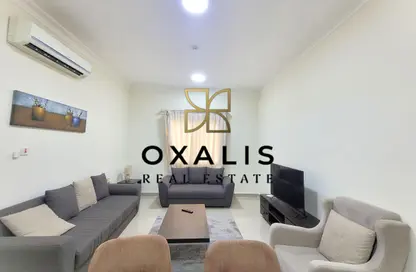 Apartment - 2 Bedrooms - 2 Bathrooms for rent in Bin Omran 35 - Fereej Bin Omran - Doha