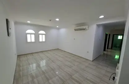 Apartment - 2 Bedrooms - 2 Bathrooms for rent in Al Wakra - Al Wakra - Al Wakrah - Al Wakra