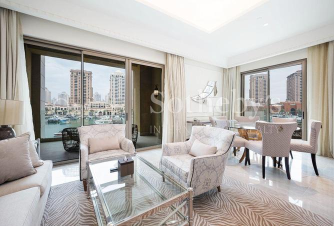 922249 - Property Image 2