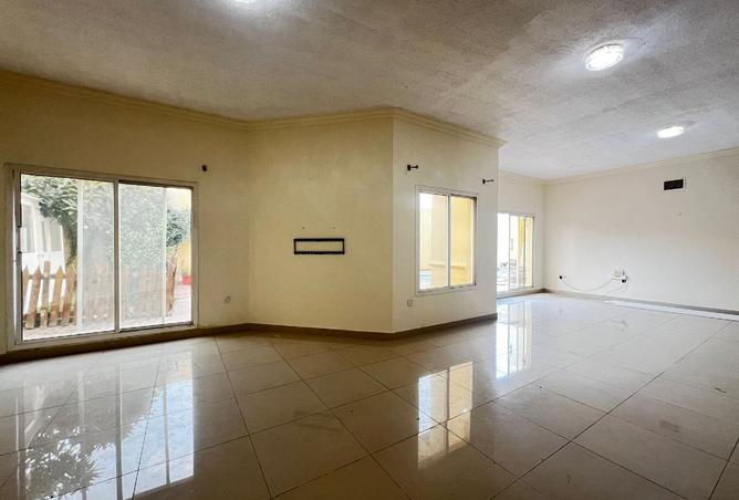 995854 - Property Image 2