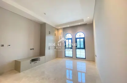 Apartment - 2 Bedrooms - 2 Bathrooms for sale in Fox Hills South - Fox Hills - Lusail