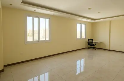 Apartment - 3 Bedrooms - 3 Bathrooms for rent in Down Town - Down Town - Al Khor