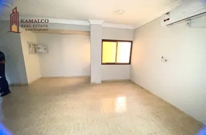 Apartment - 2 Bedrooms - 2 Bathrooms for rent in Al Muntazah Street - Al Muntazah - Doha
