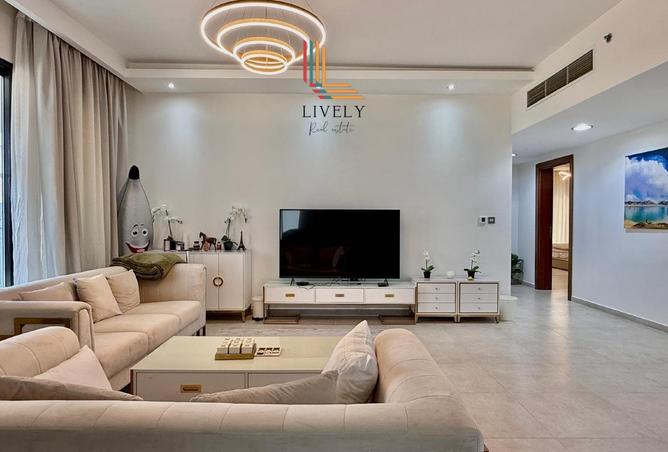 963014 - Property Image 3