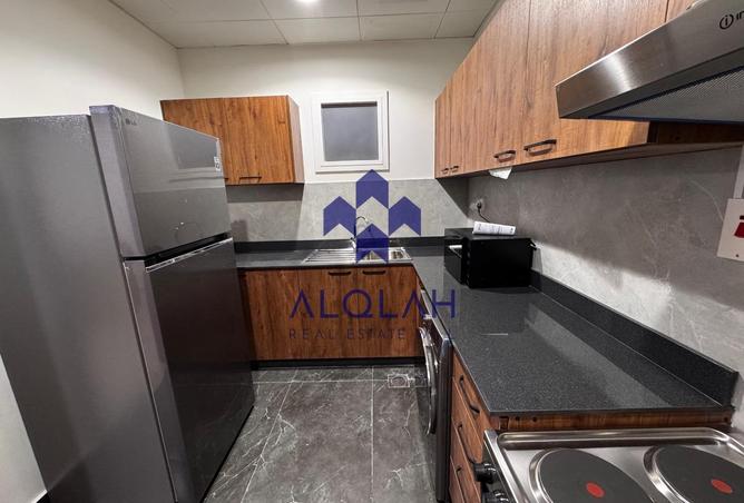 975889 - Property Image 3