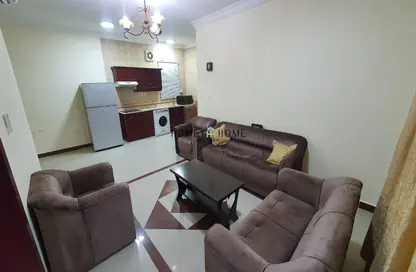 Living Room image for: Apartment - 2 Bedrooms - 2 Bathrooms for rent in Old Al Rayyan - Al Rayyan - Doha, Image 1