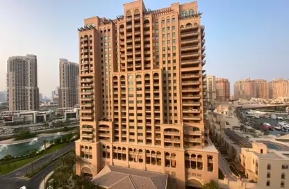 Apartment - 2 Bedrooms - 3 Bathrooms for rent in East Porto Drive - Porto Arabia - The Pearl Island - Doha