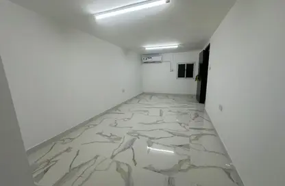 Apartment - Studio - 1 Bathroom for rent in Al Markhiya Street - Al Markhiya - Doha