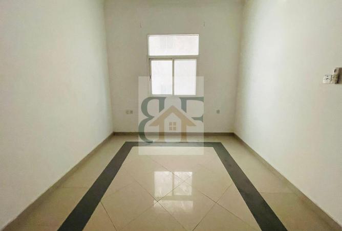 934999 - Property Image 2