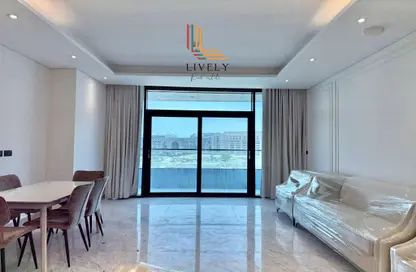 Apartment - 2 Bedrooms - 4 Bathrooms for rent in Marina Tower 12 - Marina District - Lusail