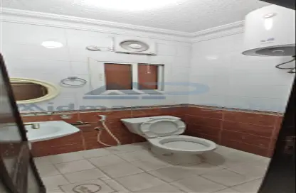 Apartment - 3 Bedrooms - 3 Bathrooms for rent in Madinat Khalifa - Doha