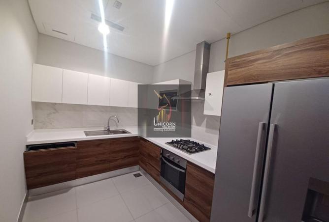 909217 - Property Image 3