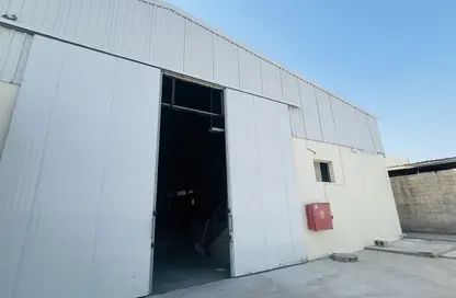 Warehouse - Studio - 6 Bathrooms for rent in Industrial Area 2 - Industrial Area - Industrial Area - Doha
