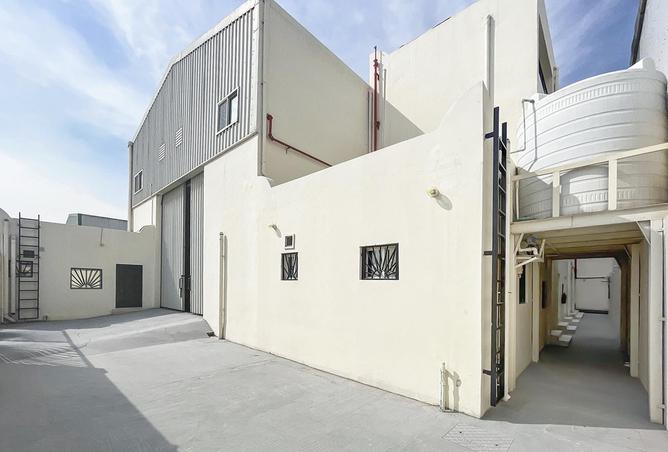 914729 - Property Image 2