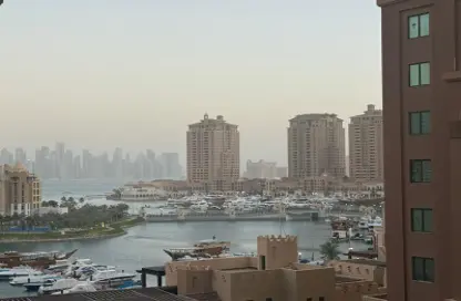 Apartment - 1 Bedroom - 2 Bathrooms for rent in West Porto Drive - Porto Arabia - The Pearl Island - Doha