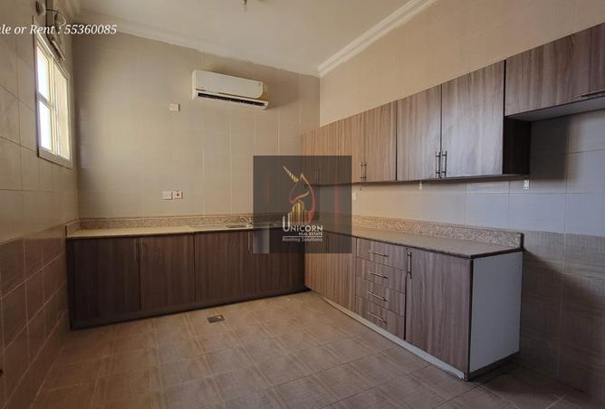 874747 - Property Image 3