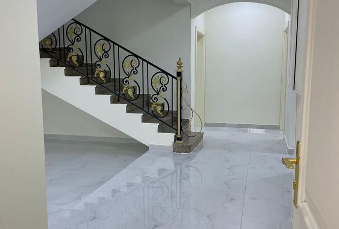 996067 - Property Image 2