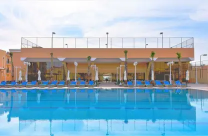 Pool image for: Villa - 4 Bedrooms - 6 Bathrooms for rent in Alfardan Gardens 09 - Abu Sidra - Al Rayyan - Doha, Image 1