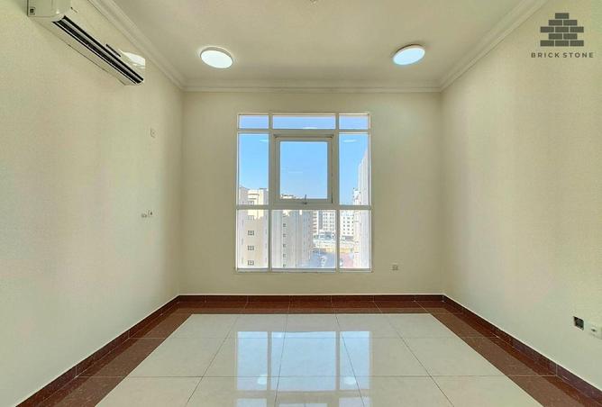 988728 - Property Main Image