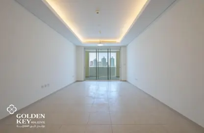 Apartment - 2 Bedrooms - 4 Bathrooms for rent in Viva East - Viva Bahriyah - The Pearl Island - Doha