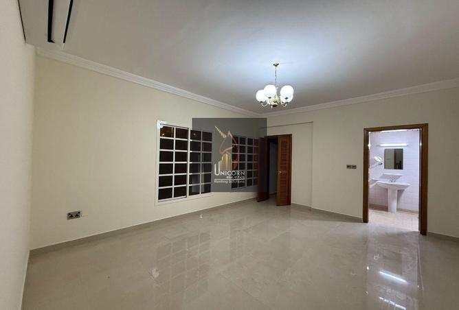 994725 - Property Image 2