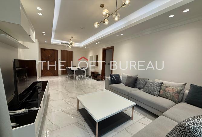 983433 - Property Image 3