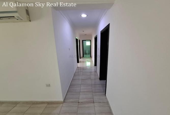 999886 - Property Image 3